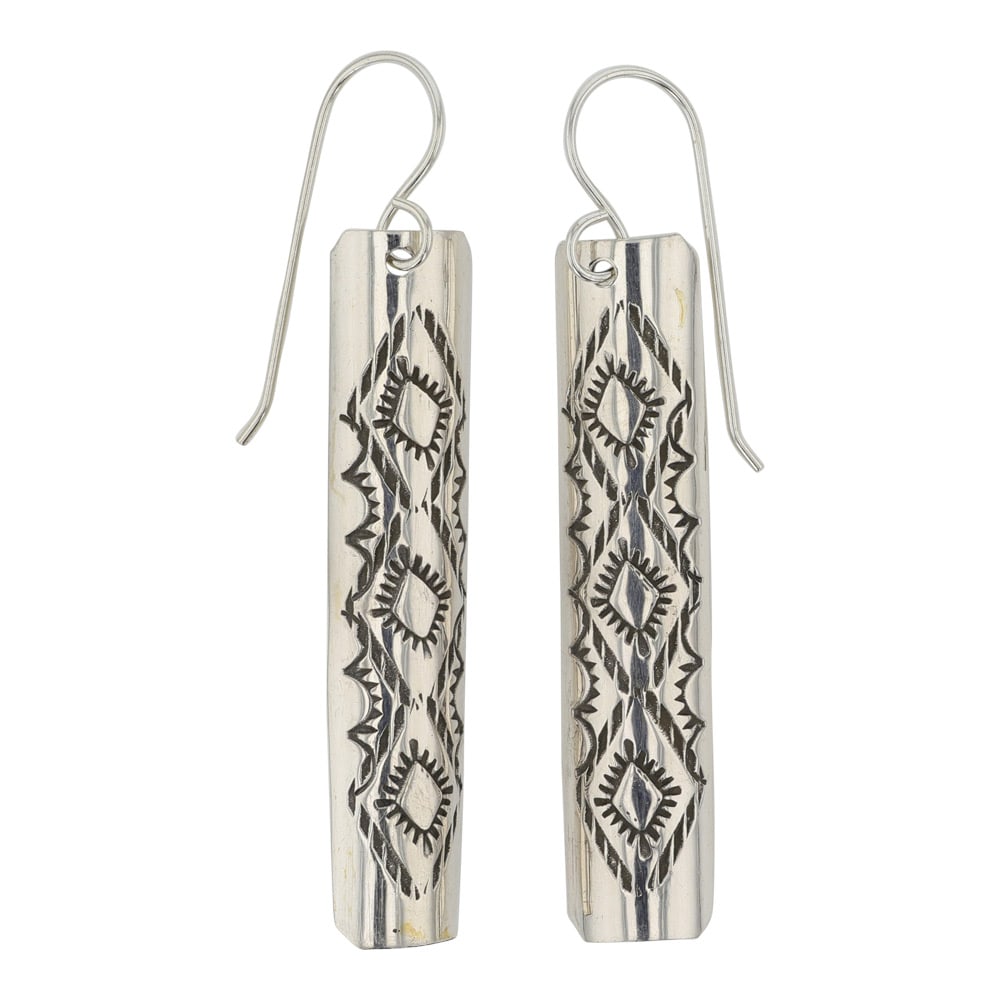 Navajo Plain Silver Rug Pattern Earrings: Sterling Silver | | Navajo Plain Silver Rug Pattern Earrings | Navajo Native American Southwest Indian Jewelry | Good (no breaks or damages) | Approximate Weight: 5 Grams | Earrings: 1.75" x .5" each 
