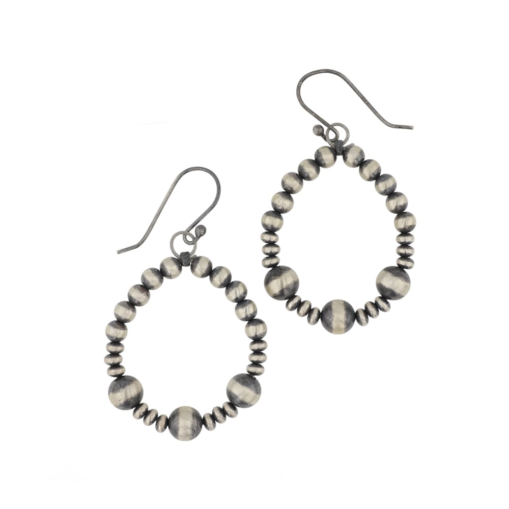 Navajo Oxidized Beads Earrings: Sterling Silver | | Navajo Oxidized Beads Earrings | Navajo Native American Southwest Indian Jewelry | Good (no breaks or damages) | Approximate Weight: 4 Grams | Earrings: 1.25" x 1" each |