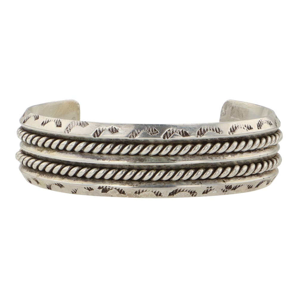 Vintage Navajo Plain Silver Triangle Wires & Twisted Wires Cuff Bracelet (1 of 3)