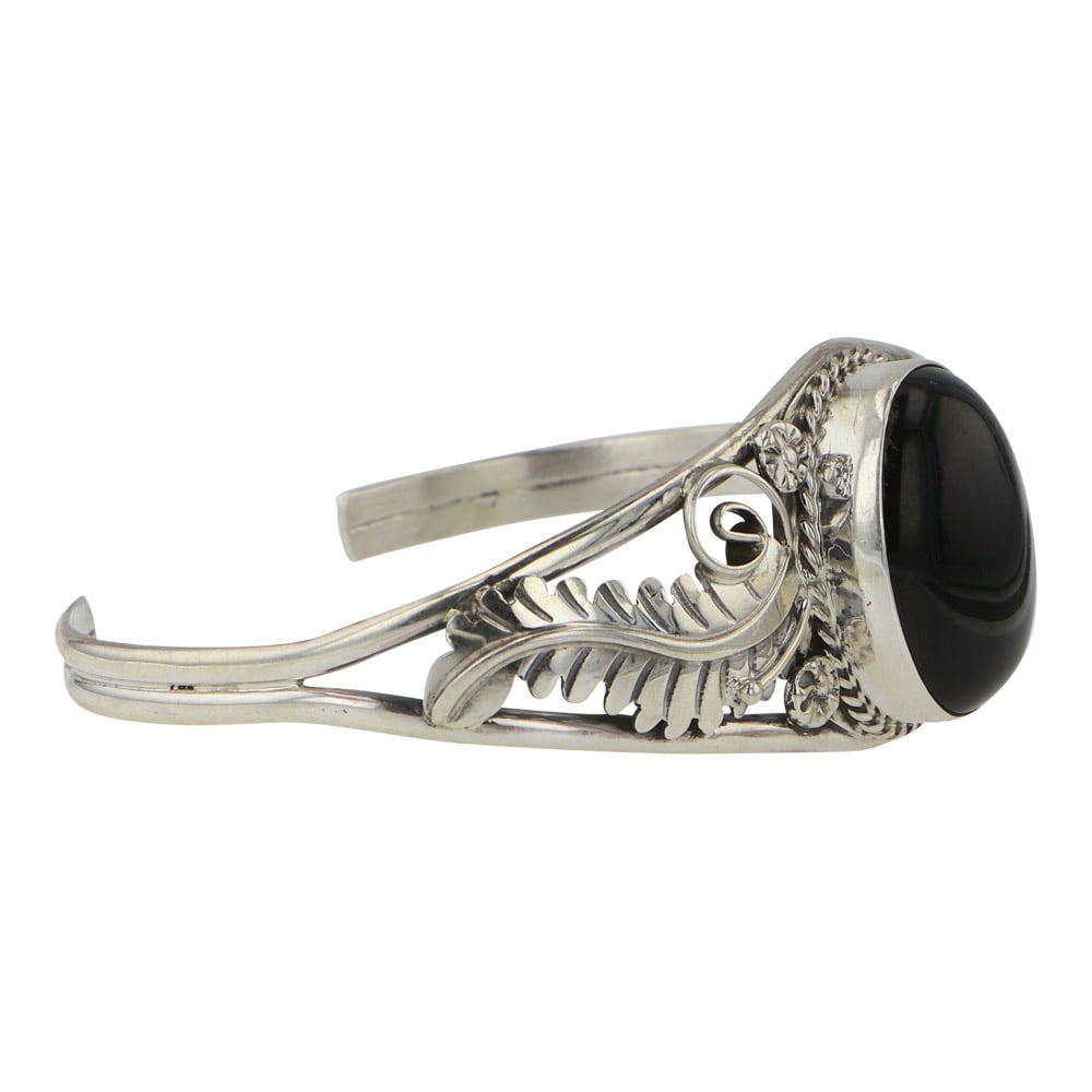 Navajo Black Onyx Leaf work Bracelet - 2