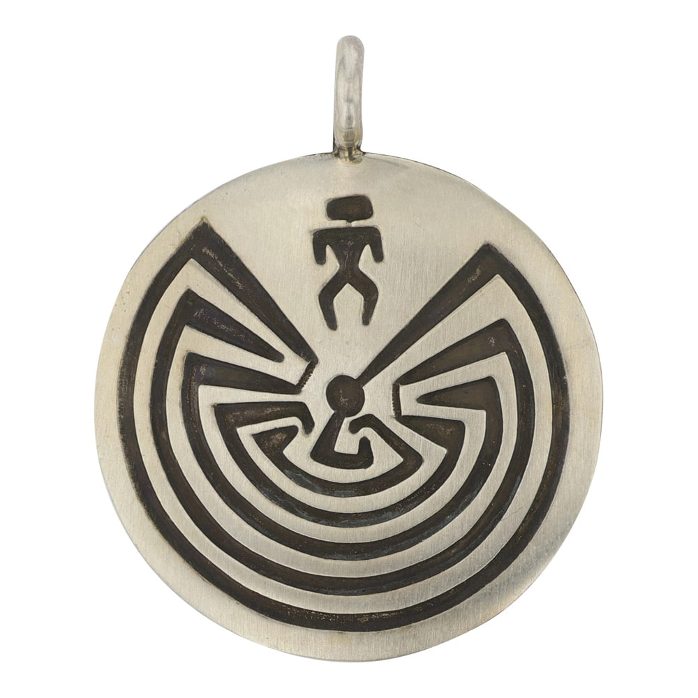 Navajo Plain Silver Man In the Maze Pendant (1 of 2)