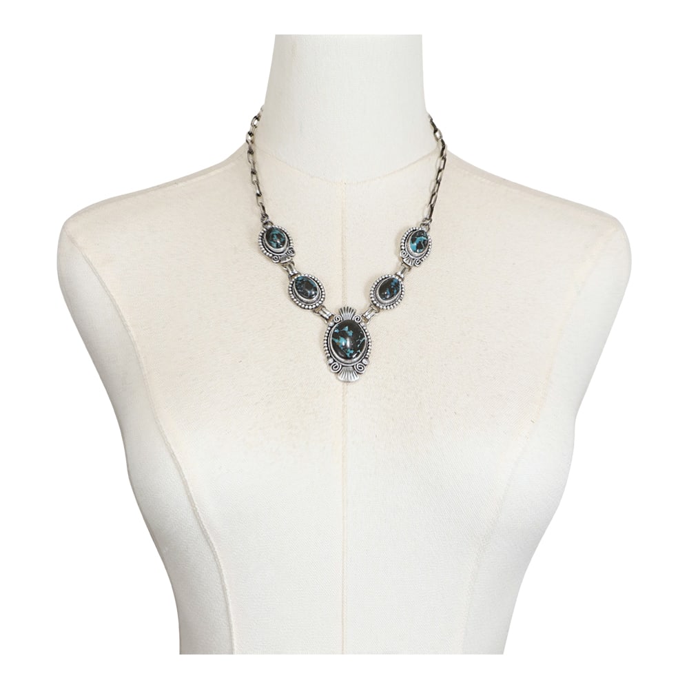 Ray Bennett Talented Navajo Artist Blackjack Turquoise Necklace: Sterling Silver | Genuine Blackjack Turquoise | Ray Bennett Talented Navajo Artist Blackjack Turquoise Necklace | Navajo Native American Southwest Indian Jewelry | Good (no breaks or damages) | Approx