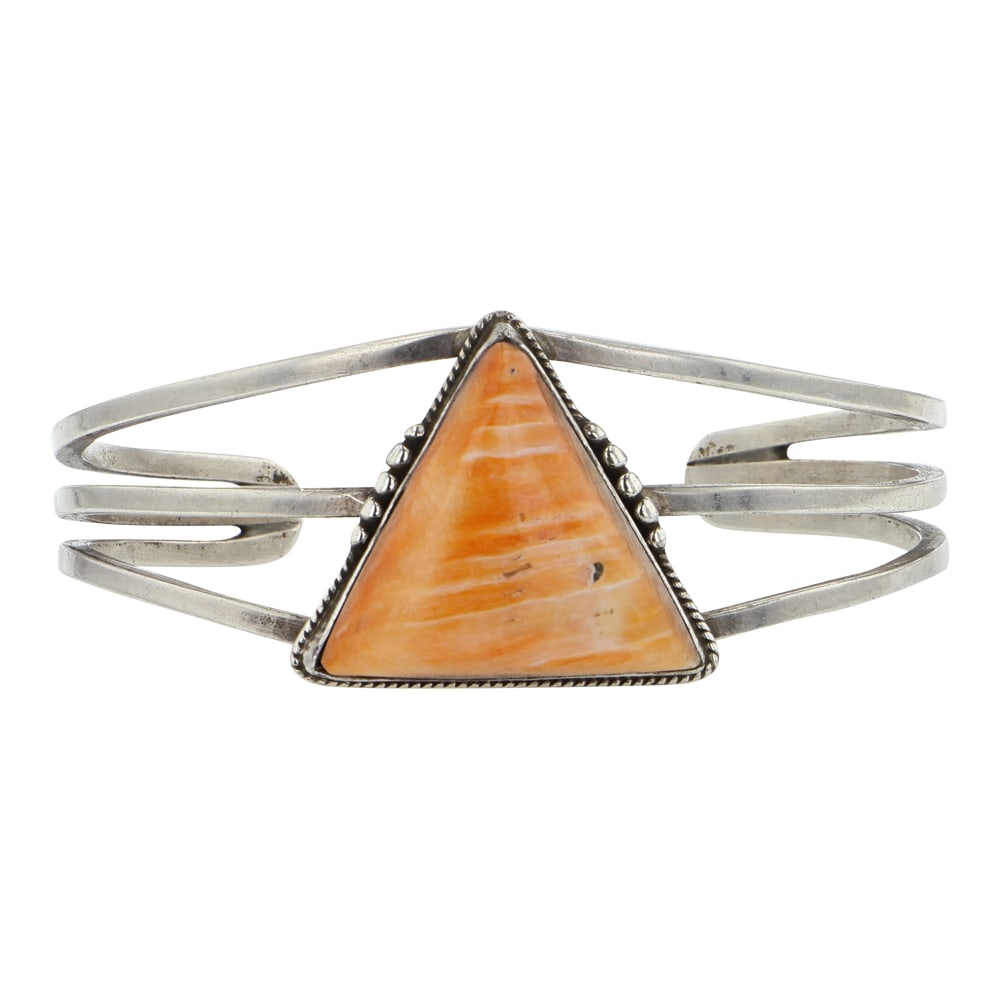 Belinda Woody Navajo Spiny Oyster Bracelet: Sterling Silver | Genuine Spiny Oyster | Belinda Woody Navajo Spiny Oyster Bracelet | Navajo Native American Southwest Indian Jewelry | Good (no breaks or damages) | Approximate Weight: 25 Grams | Bra