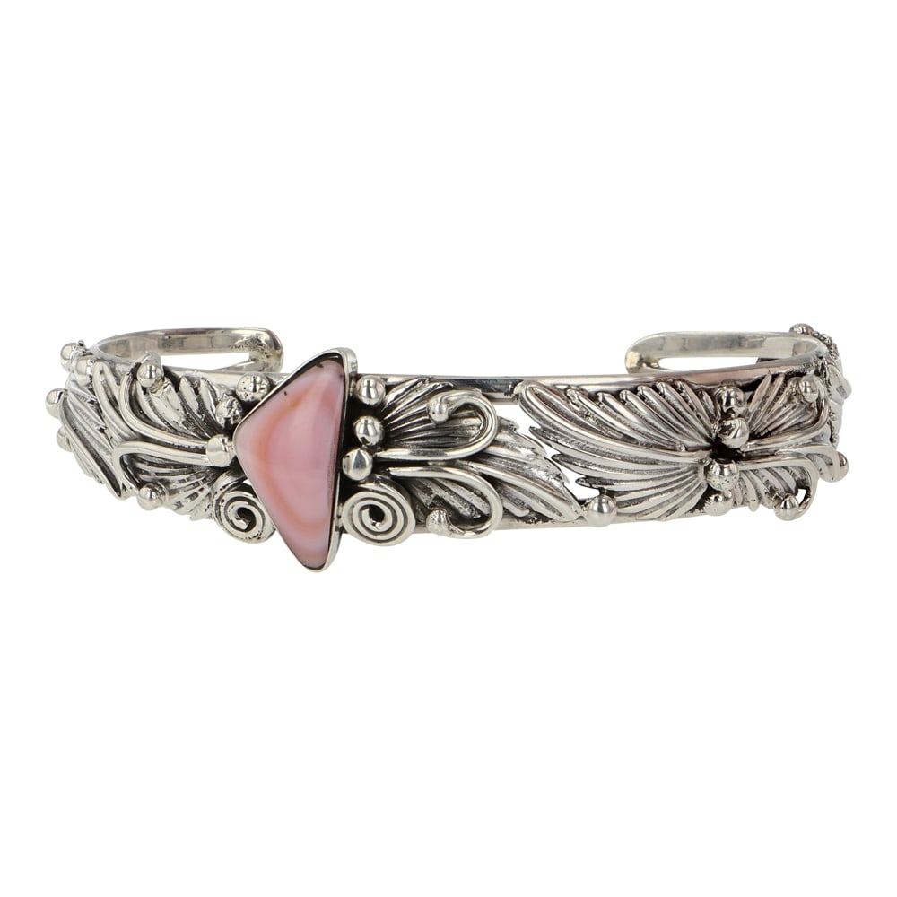 Navajo Pink Conch Leaf work Bracelet (1 of 3)