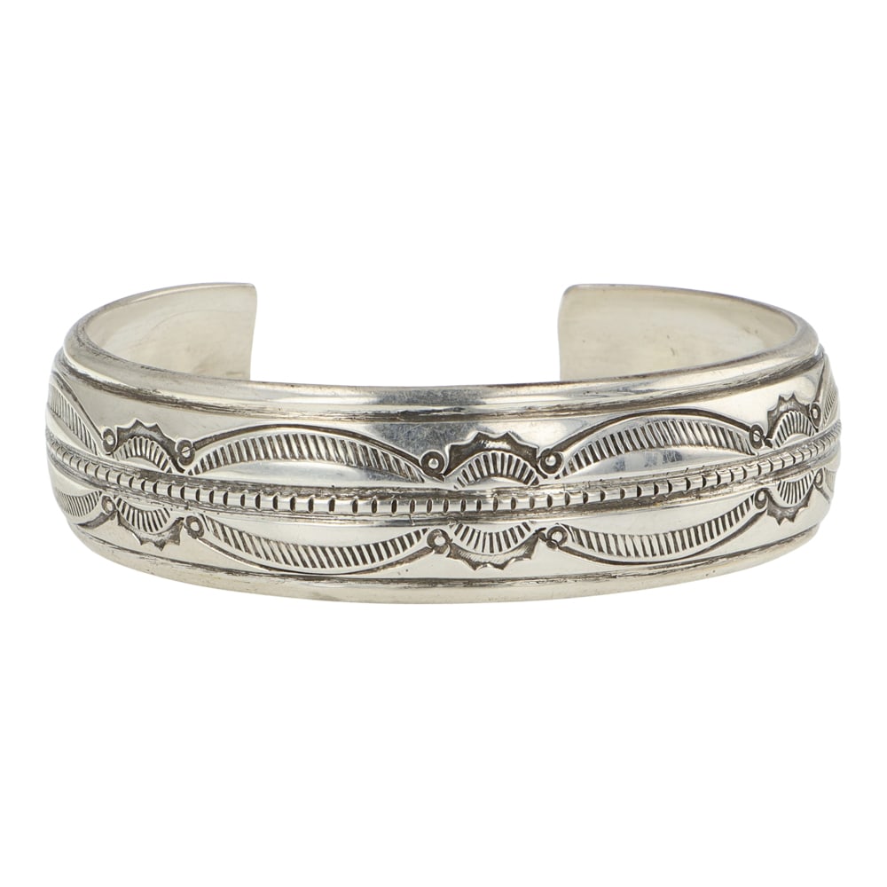 Vintage Navajo Plain Silver Stamp-Work Cuff Bracelet (1 of 3)