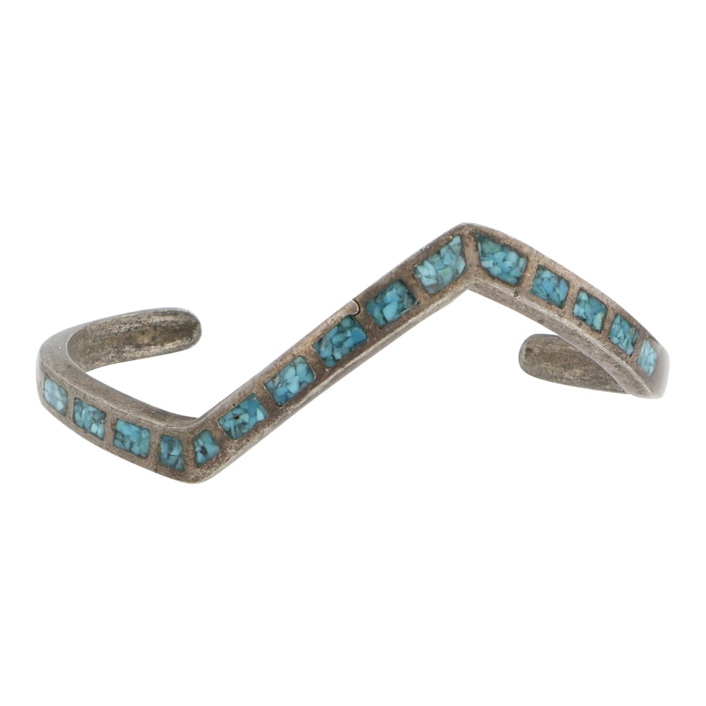 Vintage Navajo Turquoise Chip Inlay Bracelet: Sterling Silver | Genuine Turquoise | Vintage Navajo Turquoise Chip Inlay Bracelet | Navajo Native American Southwest Indian Jewelry | Good (no breaks or damages) | Approximate Weight: 16 Grams |