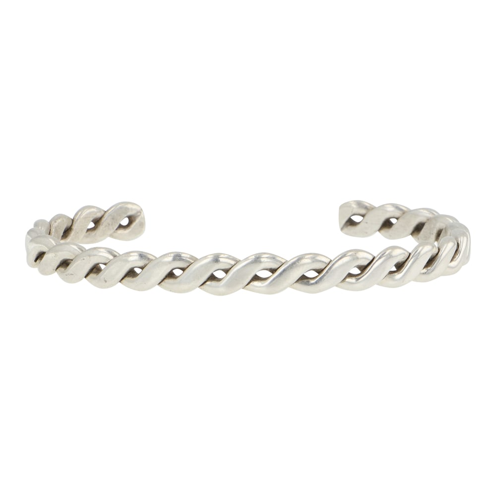 Navajo Twisted Wire Cuff Bracelet: Sterling Silver | | Navajo Twisted Wire Cuff Bracelet | Navajo Native American Southwest Indian Jewelry | Good (no breaks or damages) | Approximate Weight: 15 Grams | Bracelet: 5.25" inner, 1" gap, 6.