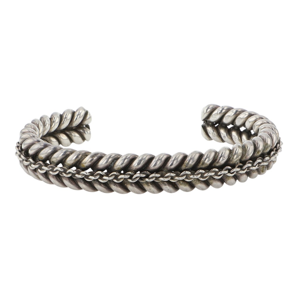 Vintage Navajo Twisted Wires Cuff Bracelet: Sterling Silver | | Vintage Navajo Twisted Wires Cuff Bracelet | Navajo Native American Southwest Indian Jewelry | Good (no breaks or damages) | Approximate Weight: 74 Grams | Bracelet: 5.5" inner, 1.