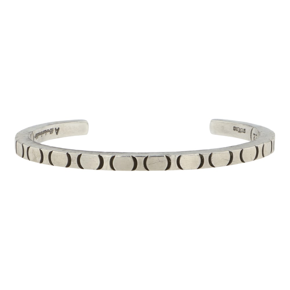 Aaron Brokeshoulder Award Winning Choctaw, Shawnee & Santo Domingo/ Cochiti Pueblo Contemporary: Sterling Silver | | Aaron Brokeshoulder Award Winning Choctaw, Shawnee & Santo Domingo/ Cochiti Pueblo Contemporary Artist Silver Cuff Bracelet | Choctaw, Shawnee & Santo Domingo/ Cochiti Pueblo Nativ
