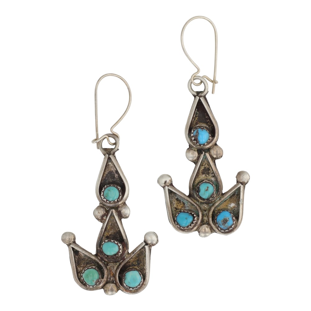 Vintage Zuni Kingman Turquoise Earrings: Sterling Silver | Genuine Kingman Turquoise | Vintage Zuni Kingman Turquoise Earrings | Zuni Native American Southwest Indian Jewelry | Good (no breaks or damages) | Approximate Weight: 5 Grams | Earr