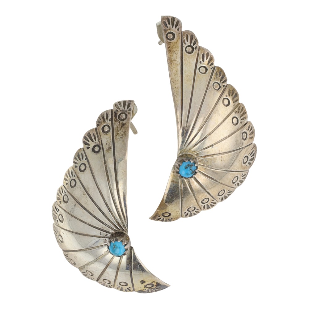 Vintage Navajo Kingman Turquoise Earrings: Sterling Silver | Genuine Kingman Turquoise | Vintage Navajo Kingman Turquoise Earrings | Navajo Native American Southwest Indian Jewelry | Good (no breaks or damages) | Approximate Weight: 5 Grams | 