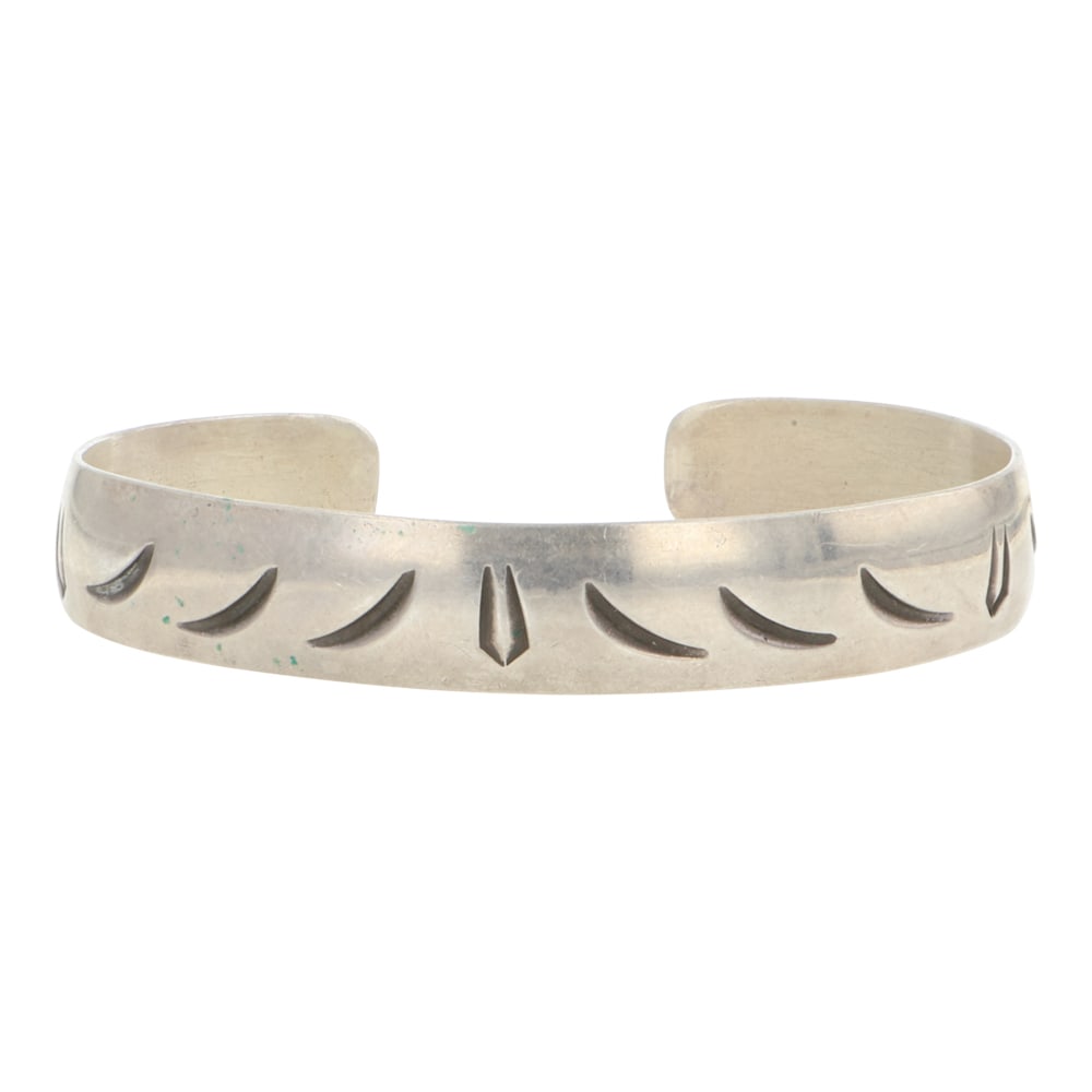 Vintage Navajo Plain Silver Cuff Bracelet (1 of 3)