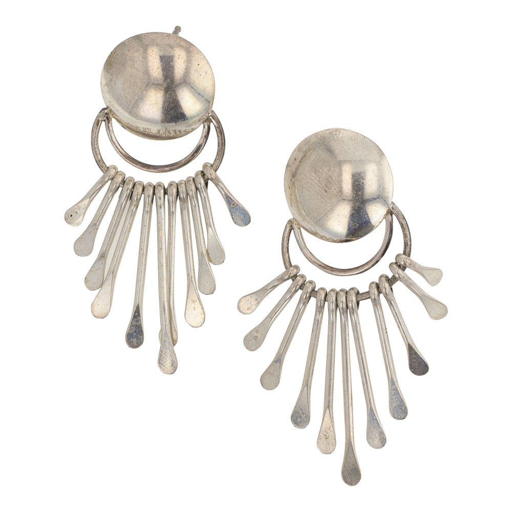 Paulina Armstrong Navajo Plain Silver Chandelier Earrings: Sterling Silver | | Paulina Armstrong Navajo Plain Silver Chandelier Earrings | Navajo Native American Southwest Indian Jewelry | Good (no breaks or damages) | Approximate Weight: 6 Grams | Earrings: 
