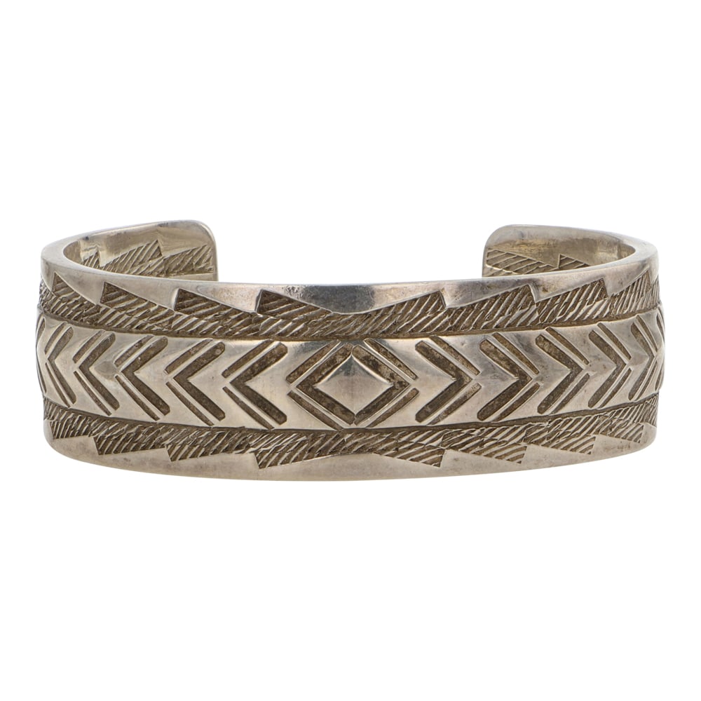 Navajo Deep Stamp Inside & Out Small Size Cuff Bracelet: Sterling Silver | | Navajo Deep Stamp Inside & Out Small Size Cuff Bracelet | Navajo Native American Southwest Indian Jewelry | Good (no breaks or damages) | Approximate Weight: 42 Grams | Bracelet: 4