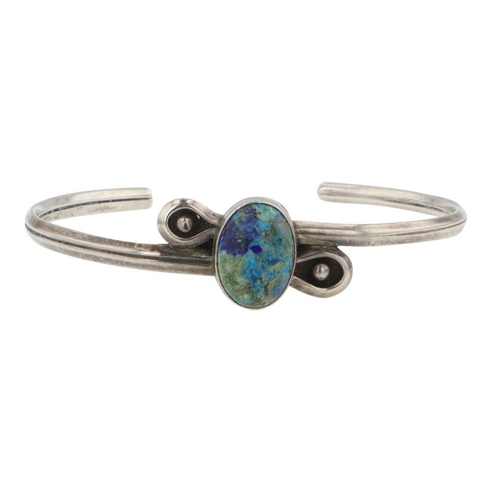Navajo Chrysocolla Cuff Bracelet: Sterling Silver | Genuine Chrysocolla | Navajo Chrysocolla Cuff Bracelet | Navajo Native American Southwest Indian Jewelry | Good (no breaks or damages) | Approximate Weight: 11 Grams | Bracelet: 5.5"