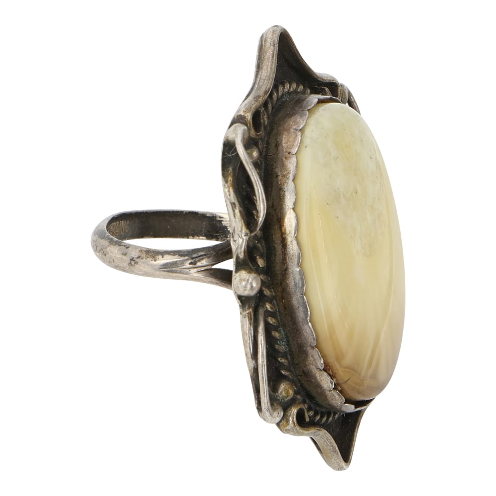 Vintage Navajo Shell Ring - 2