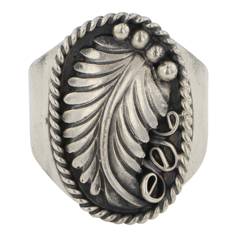 Vintage Navajo Plain Silver Men's Ring: Sterling Silver | | Vintage Navajo Plain Silver Men's Ring | Navajo Native American Southwest Indian Jewelry | Good (no breaks or damages) | Approximate Weight: 21 Grams | Ring: 11 size, 1" x .75" fac