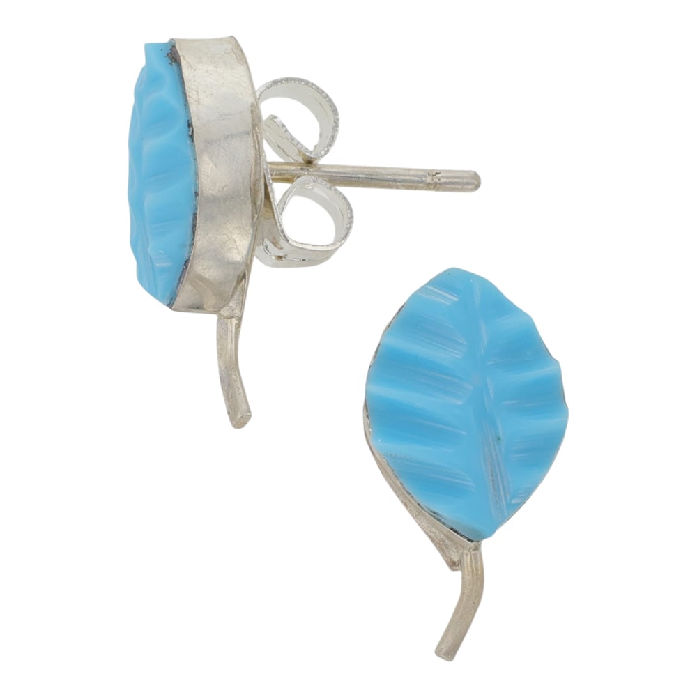 Zuni Turquoise Carved Leaf Earrings: Sterling Silver | Genuine Turquoise | Zuni Turquoise Carved Leaf Earrings | Zuni Native American Southwest Indian Jewelry | Good (no breaks or damages) | Approximate Weight: 1 Grams | Earrings: .5" x 
