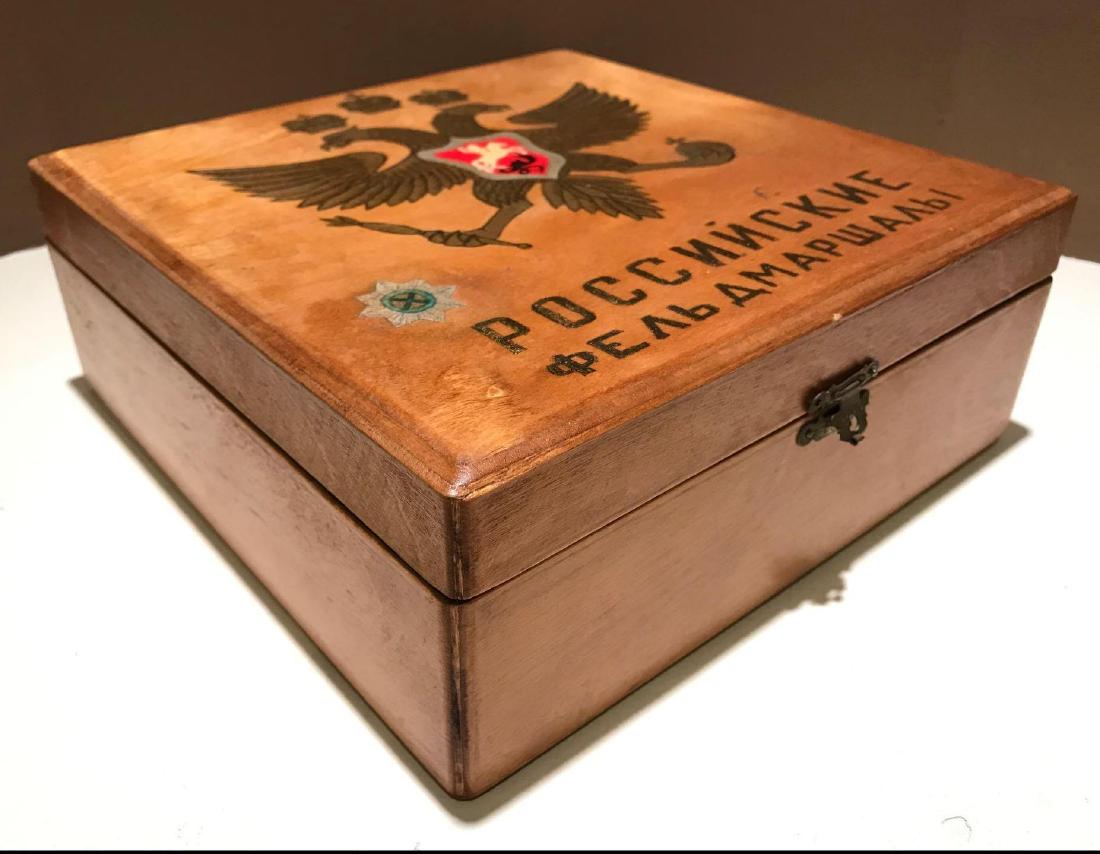 Unusual Russian Box & Signed Nesting Dolls (1 of 15)