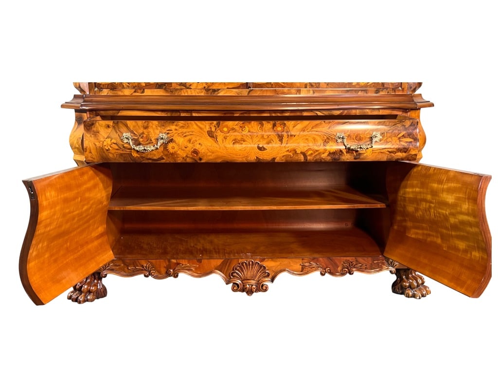 $32,000 Spectacular Italian Marquetry Bombé Display Cabinet Vitrine, Gallery Collection, A Gran - 15