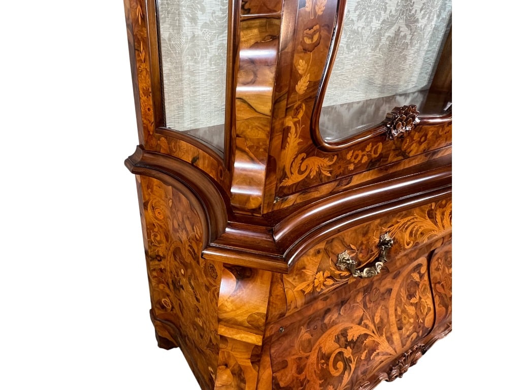 $32,000 Spectacular Italian Marquetry Bombé Display Cabinet Vitrine, Gallery Collection, A Gran - 20
