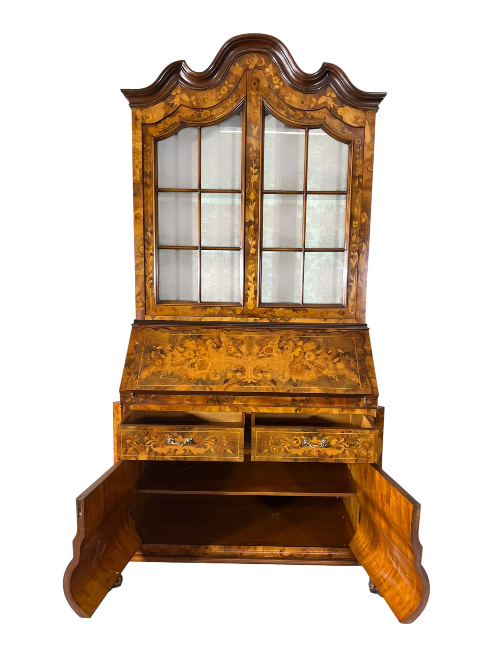 $27,000 Magnificent Italian Marquetry Bombé Secretary Bookcase, Gallery Collection, A Matching  - 7