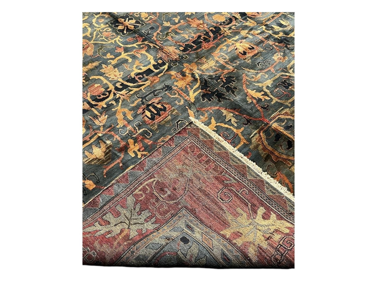 $15,360 - Sea Green Palmette Carpet, Old Fashion Design, Hand-Knotted Wool, 8'11" x 13'6" - 2