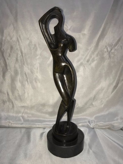 ALEXANDER ARCHIPENKO RUSSIAN/UKRAINIAN BRONZE SCULPTURE: Alexander Archipenko, Russian/Ukranian 1887-1964 Abstract Bronze. Signed Archipenko, dated 1915 After Cast Size : 13.5" H, base 3.5” x 3.5” x 1.5”