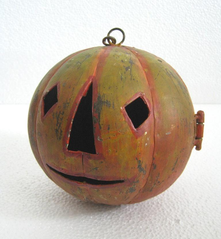 Iron Halloween Pumpkin lantern . (1 of 6)