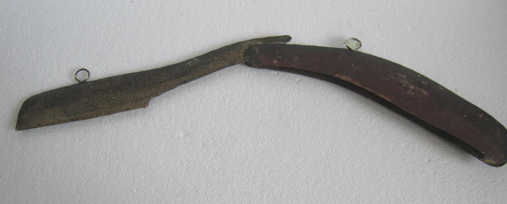 Barber's trade shop display sign Razor (1 of 5)