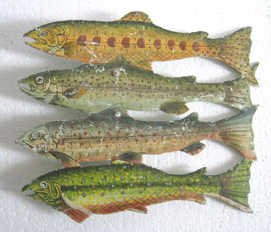 Iron four fish weather vane . (1 of 6)