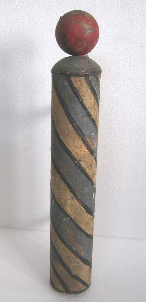 Iron barber pole , store display trade sign (1 of 5)