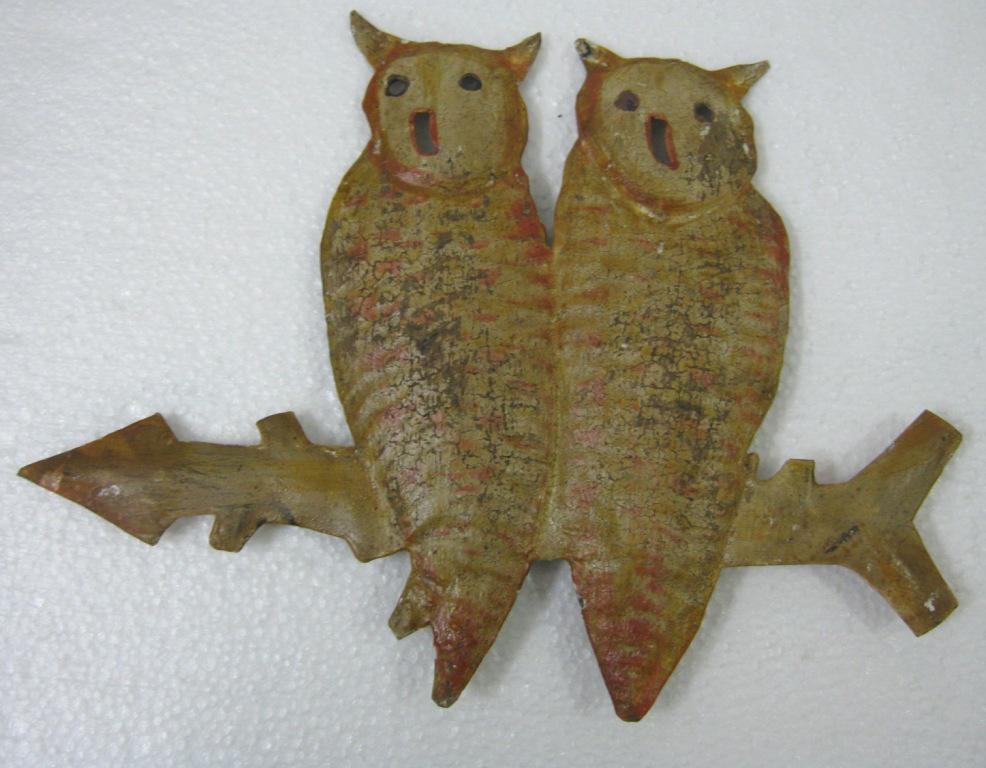 Iron twin owl embossed weather vane (1 of 6)