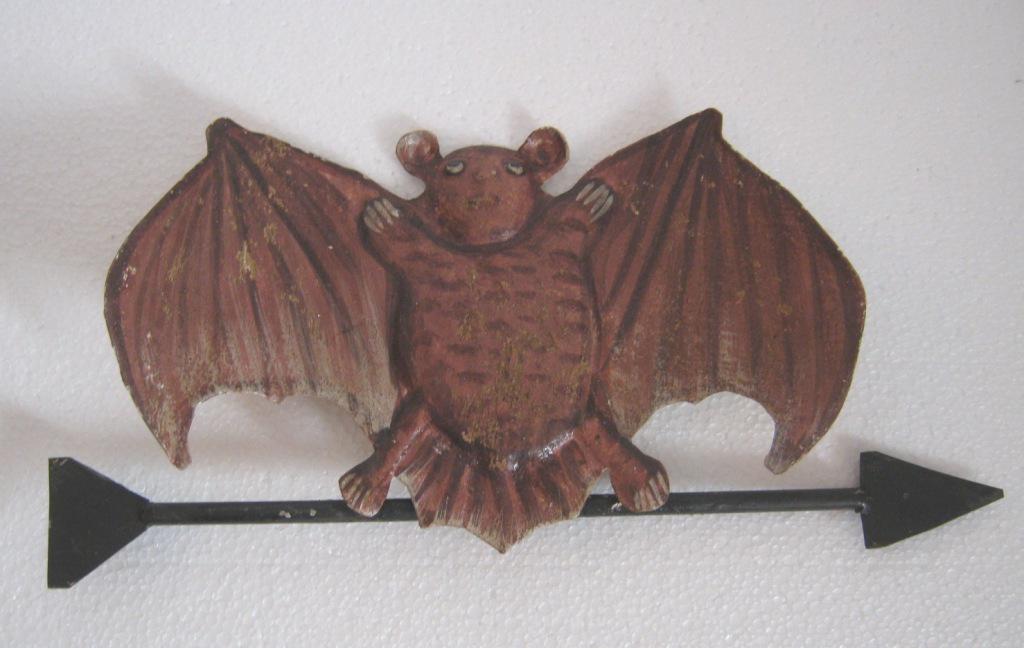 Iron bat weather vane (1 of 6)