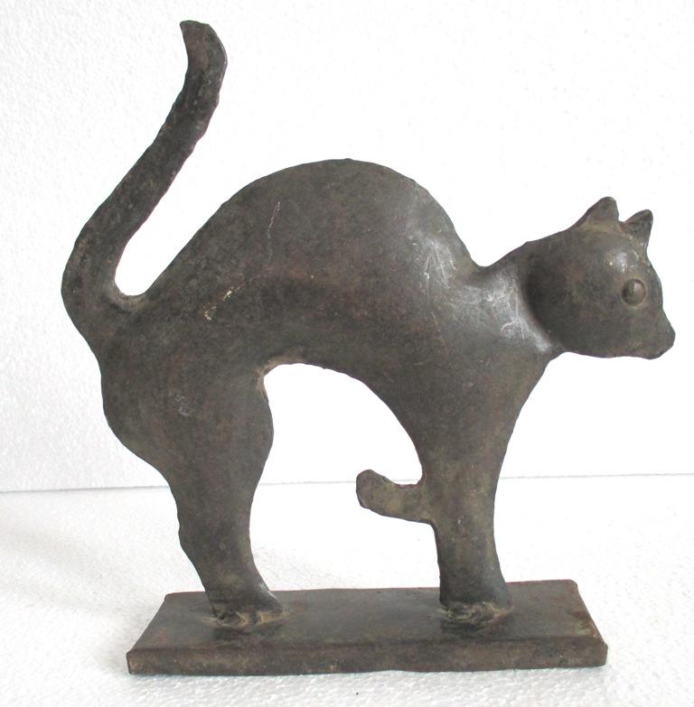 Iron Cat , home decoration / door stop (1 of 6)