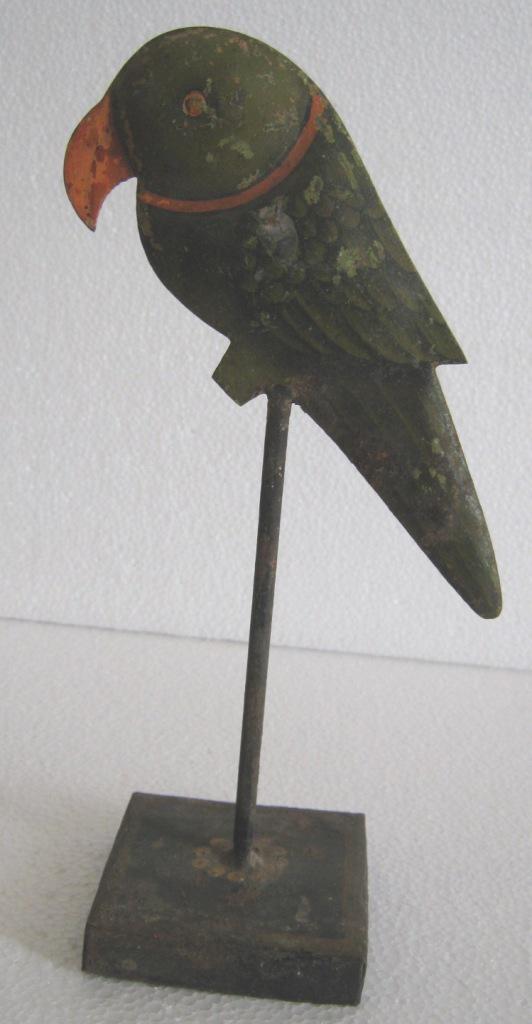Iron parrot on stand (1 of 7)