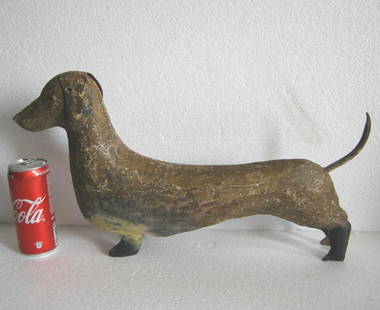 Iron detailed dog: Iron detailed dog . Size : 11.00 x 19.25 x 4.00 inch .