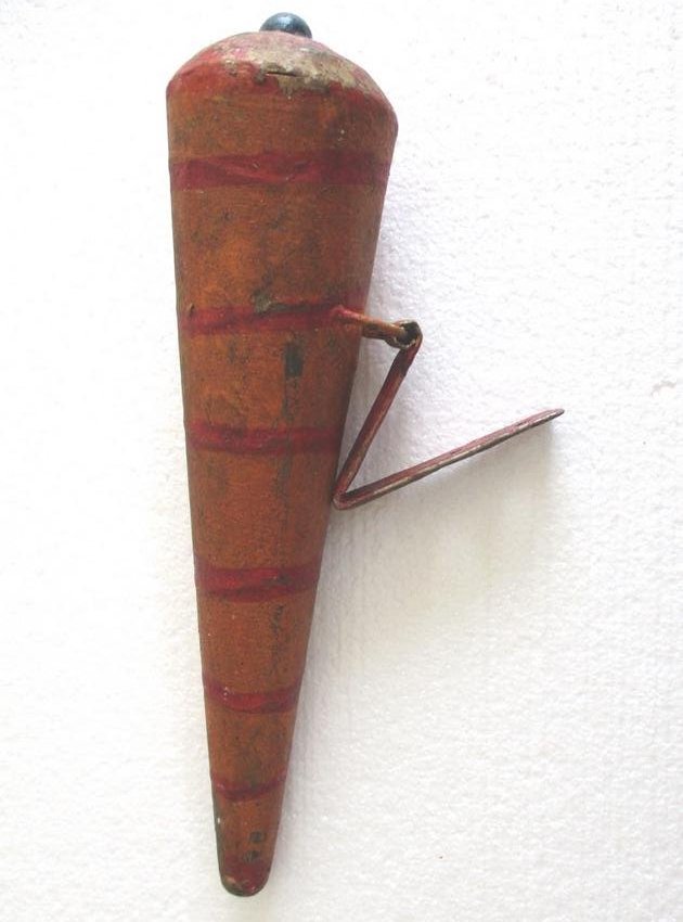 Iron ice cream cone trade sign store display advertisement (1 of 8)