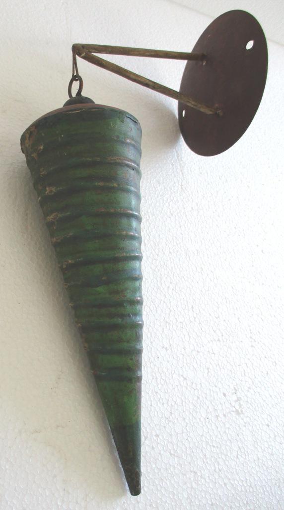 Ice cream cone trade sign wall hanging advertisement (1 of 6)