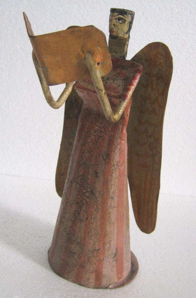 Iron fairy bell / candle holder: Iron fairy bell / candle holder . Size : 10.50 x 4.80 x 5.40 inch .