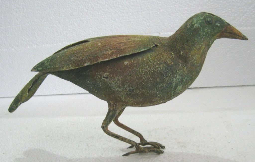 Iron bird decorative piece (1 of 9)