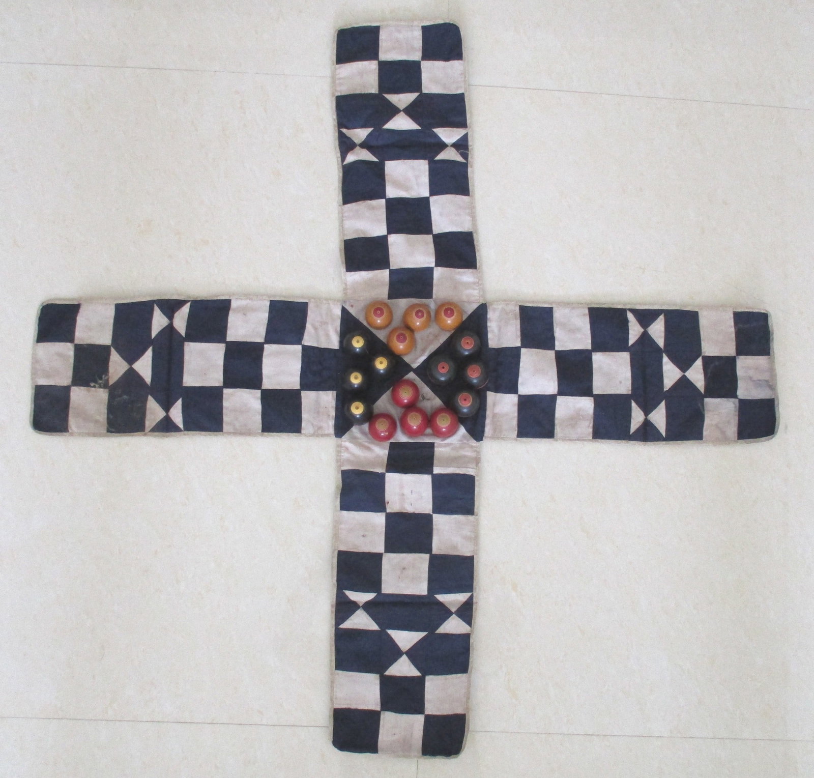 Indian cloth chess ( chaupar ) wooden 16 pieces: Indian cloth chess ( chaupar ) wooden 16 pieces . Cloth board size : 37.00 x 37.00 inch .