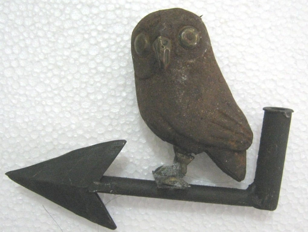 Iron Owl weather vane , brass eyes , nose & feet (1 of 7)