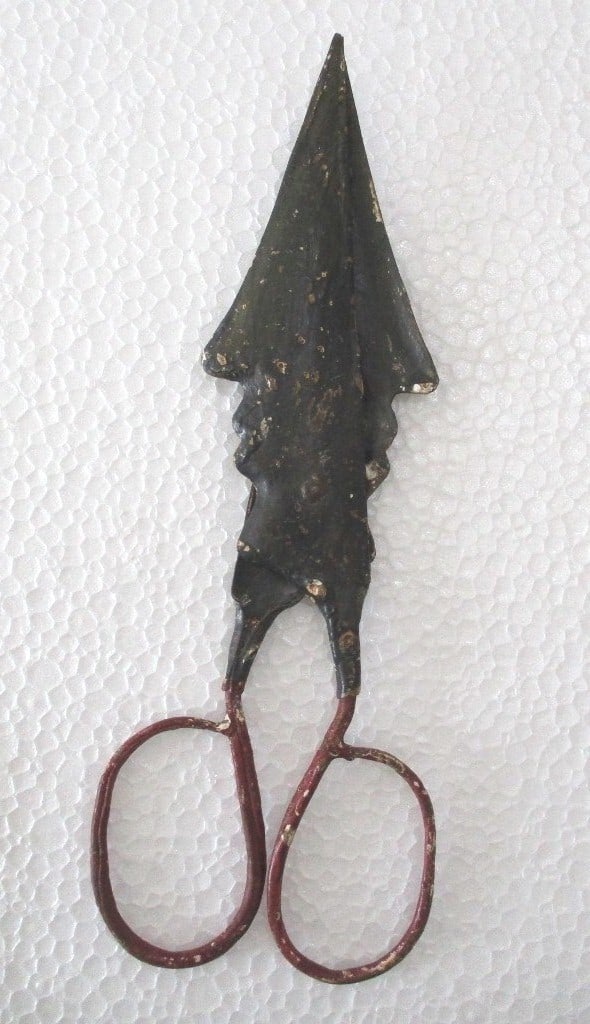 Scissors trade advertisement sign , human face (1 of 7)