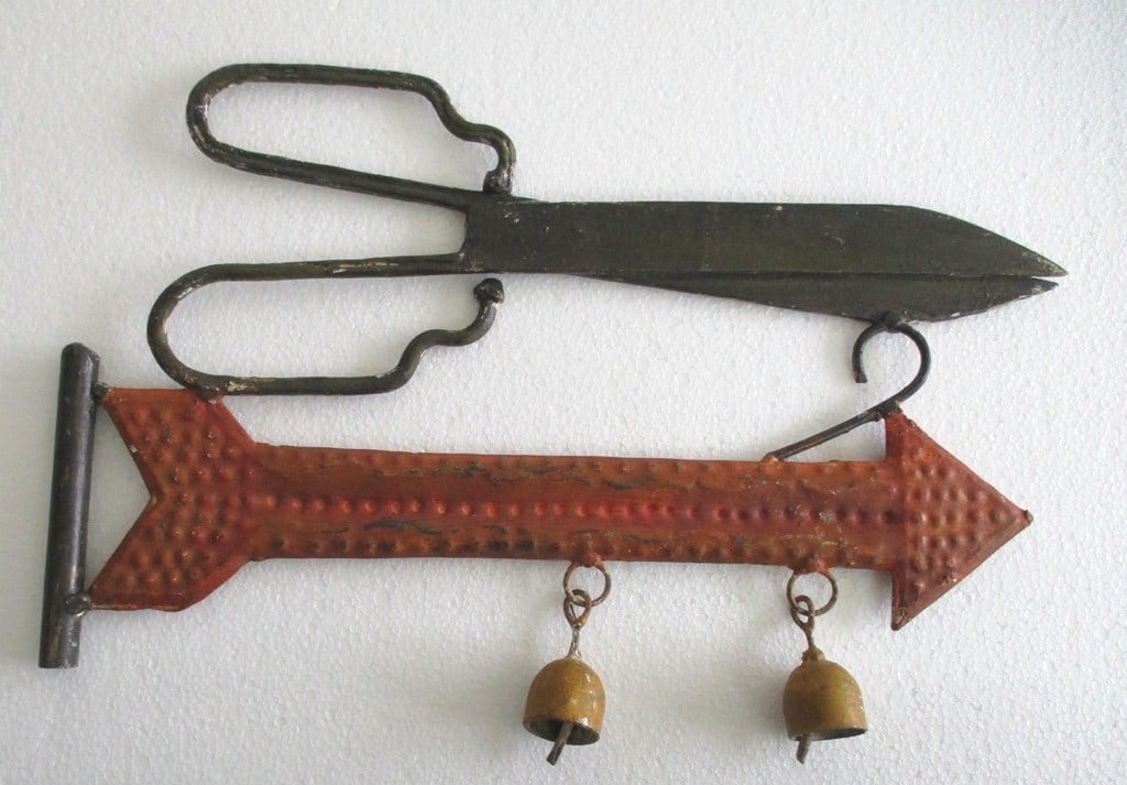 Scissors weather vane with bells (1 of 7)