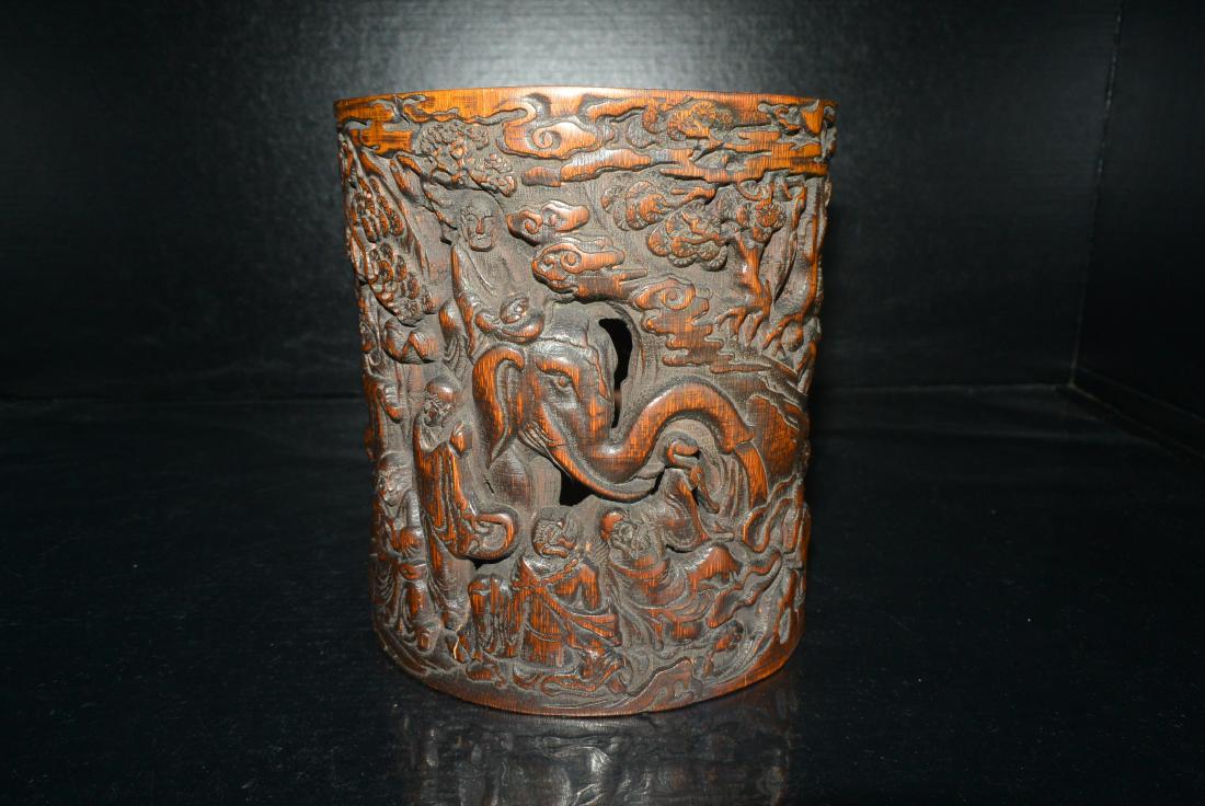 Bamboo carving eighteen arhat pen holder (1 of 17)