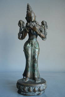 A finely bronze green Tara, H24.5cm.: A finely and beautiful gilt bronze green Tara, standing on a lotus base, hands in some special mudra. Attributed to 16-18th C./Period, it is exceedingly beautiful and it has a high culture & art