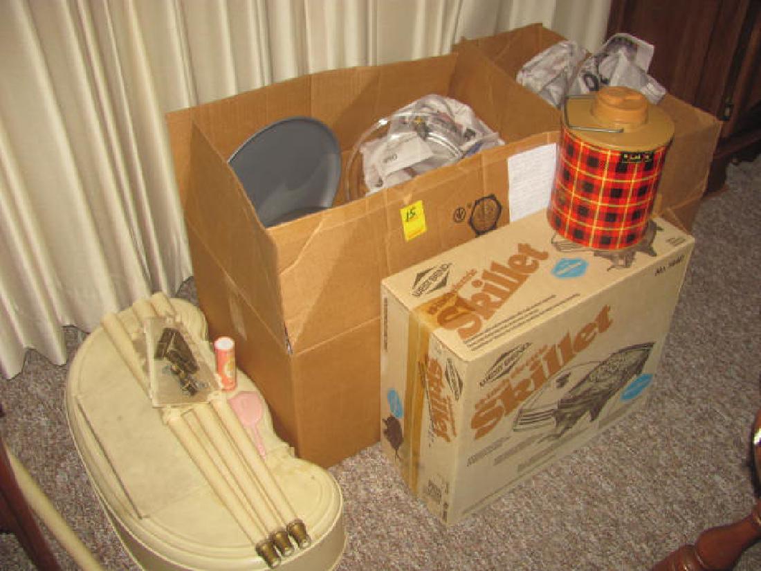 Pyrex Pots Pans Skillet Vanity (1 of 4)