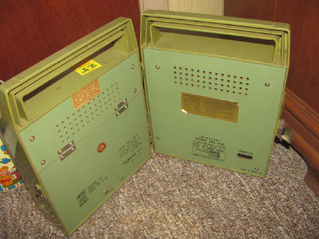 Toyo 8 Track Stereo: Toyo 8 Track Stereo