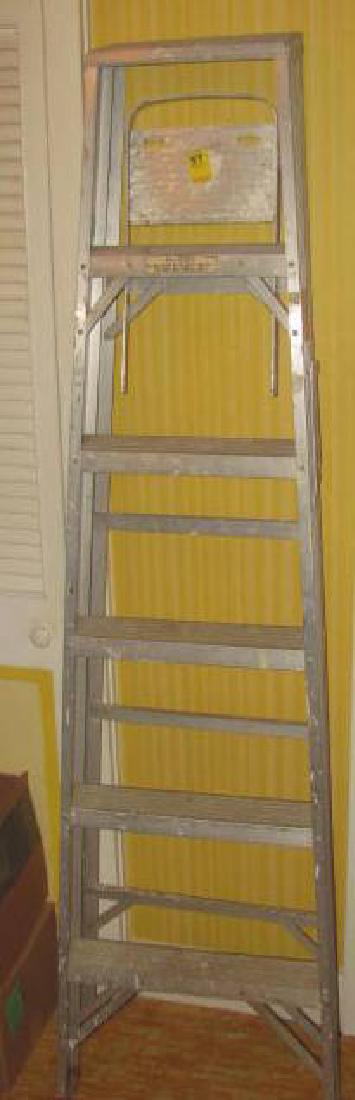 6' Aluminum Ladder (1 of 1)